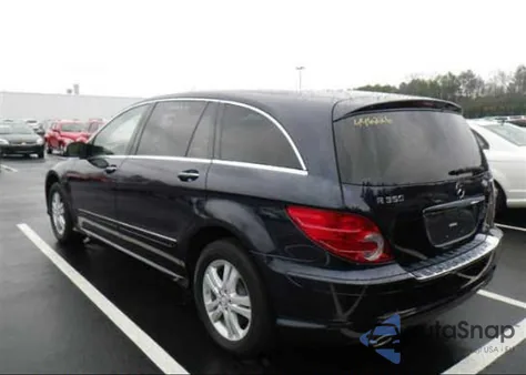 2009 Mercedes-Benz R350 R Class z USA, uszkodzony, nr VIN 4JGCB65E29A089183